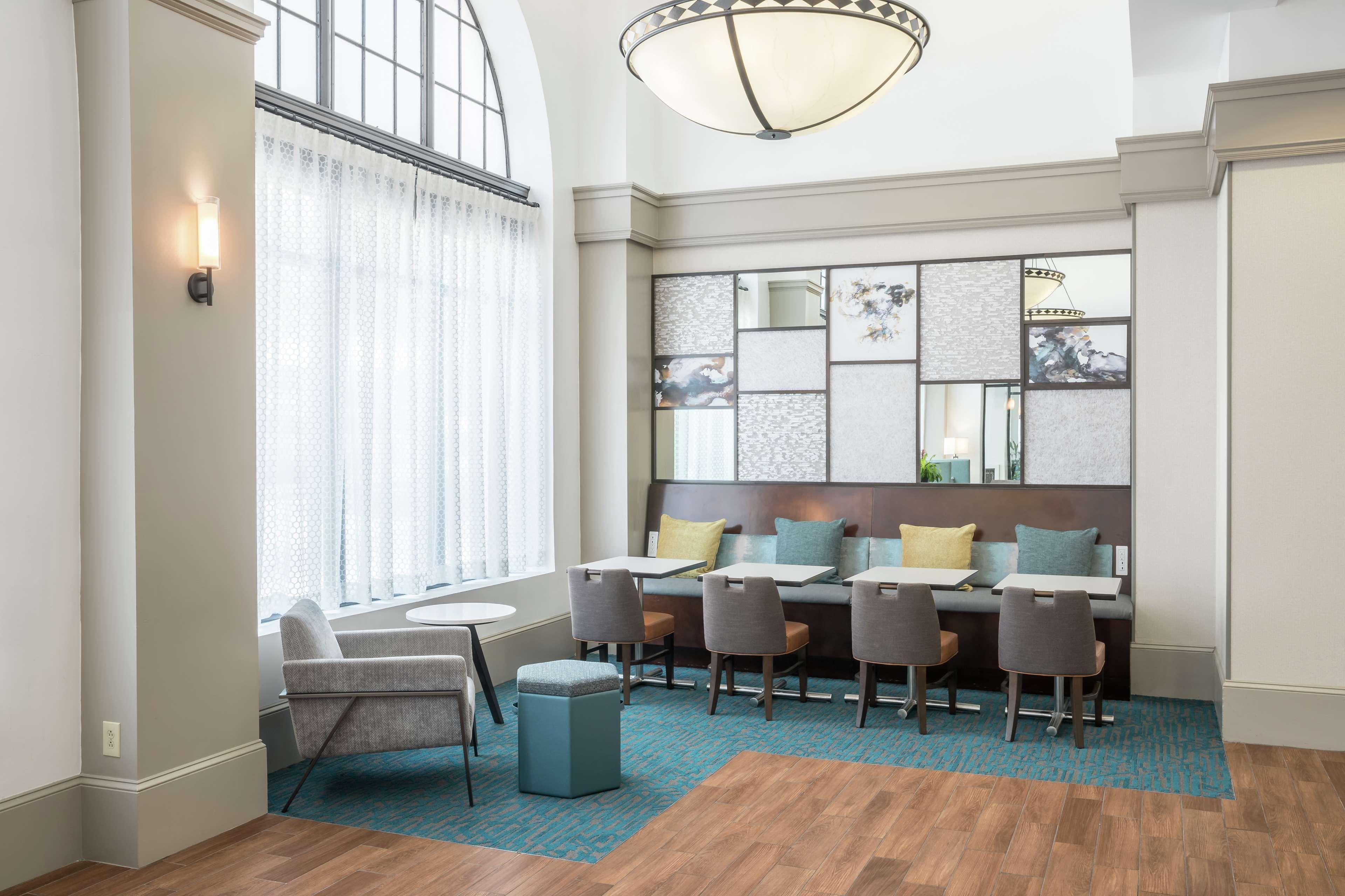 Hampton Inn & Suites Atlanta-Downtown Ngoại thất bức ảnh