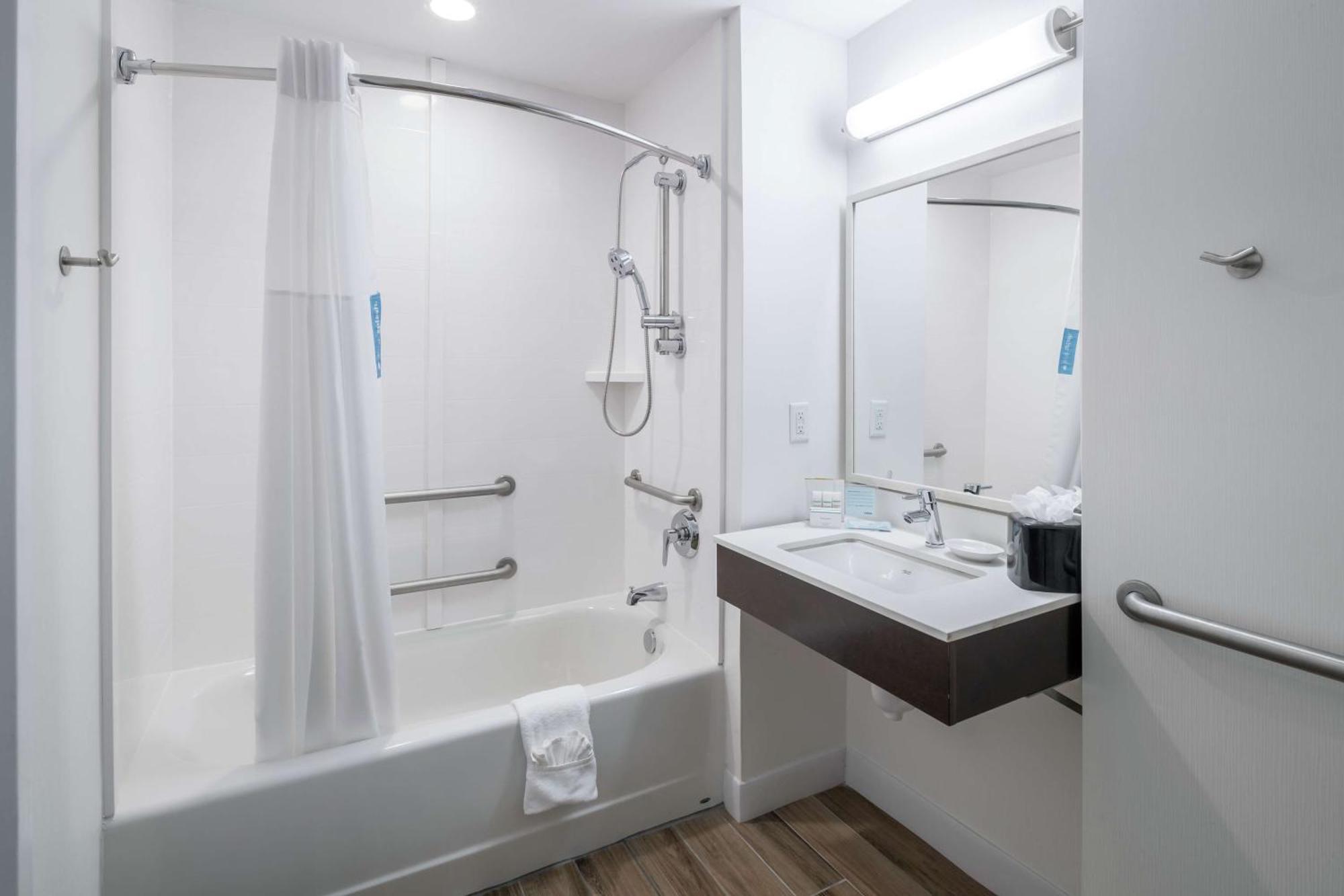Hampton Inn & Suites Atlanta-Downtown Ngoại thất bức ảnh